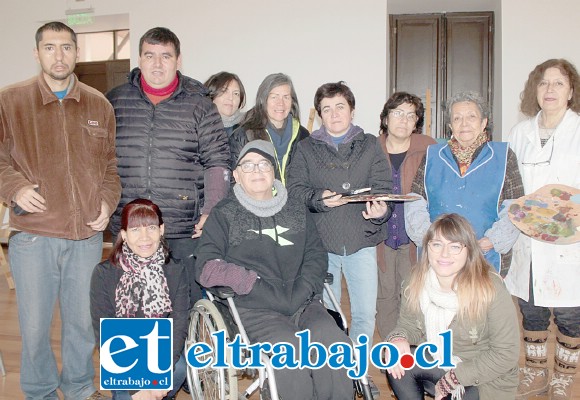 PINTORES LOCALES.- Ellos son sólo una parte de los sanfelipeños que desde hace muchos años vienen desarrollando sus talentos en estos talleres que se imparten de Cultura.