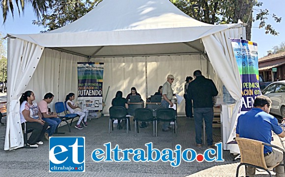 Respondiendo a las demandas y consultas de los vecinos, la dependencia municipal estará abierta desde las 8:30 hasta las 17:30 horas de mañana martes 31 de marzo.