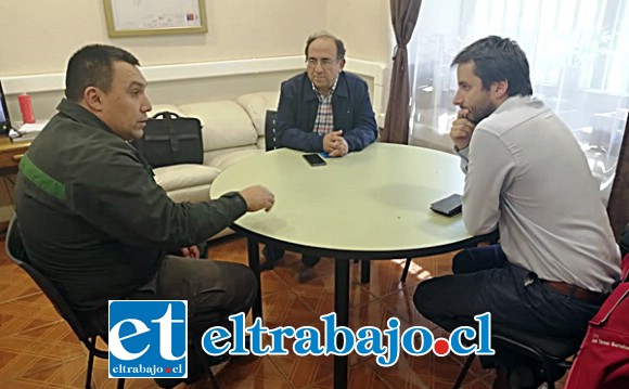 El gobernador de San Felipe, Claudio Rodríguez; junto al Seremi de Justicia y DDHH, José Tomás Bartolucci, visitaron los recintos penitenciarios de la provincia, con el propósito de revisar el protocolo adoptado por Gendarmería para prevenir contagios de COVID-19.