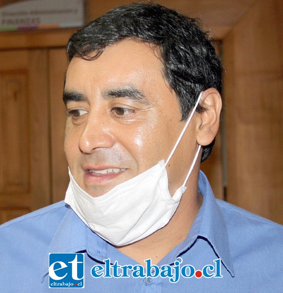 Claudio Paredes, Secplac de San Felipe.
