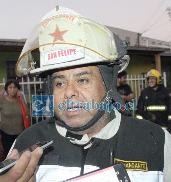 Comandante Juan Carlos Herrera Lillo no descartó que el incendio haya sido intencional.