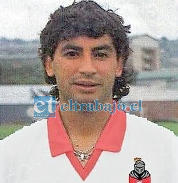Para muchos hinchas albirrojos, Sergio Marchant es el mejor 10 en la historia del Uní Uní.