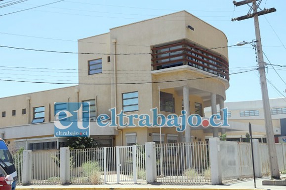 Frontis de la fiscalía local de San Felipe donde fue estampada la denuncia por mostrar videos pronográficos.