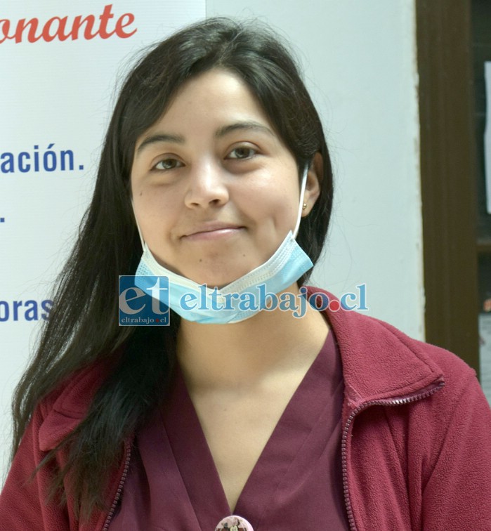 Tecnóloga del San Camilo, Pamela Curaqueo.