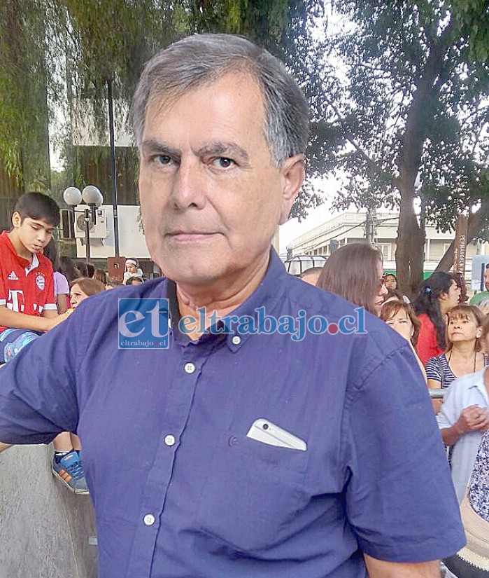 Christian Beals, alcalde suplente.