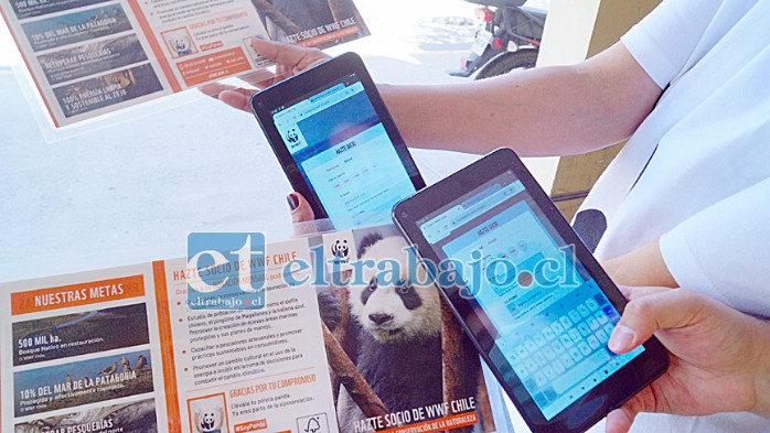 TODO EN DIGITAL.- Cada donante es registrado Online por medio de estas Tablets, así no se manejará dinero en efectivo.