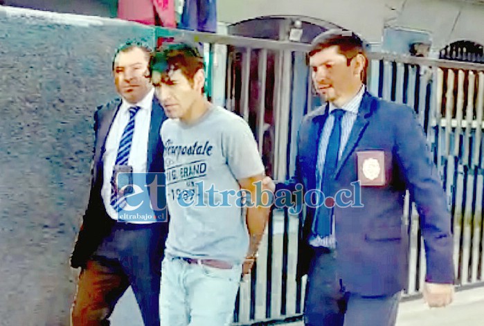 Jonathan Leiva Mallea, alias ‘El Punto’, fue hallado culpable por su participación como cómplice en el delito de robo con violencia, para quien la fiscalía pide 10 años de cárcel.