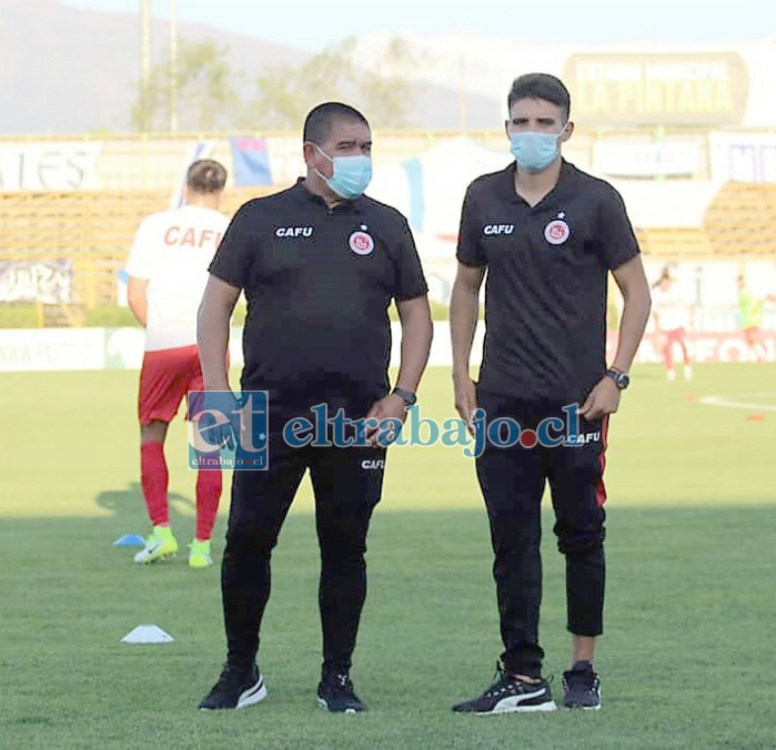 El ex central y ahora técnico reconoció que no ha sido notificado si seguirá a no al mando del primer equipo.