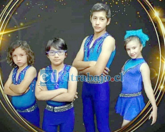 LA GRAN SORPRESA.- The Flyn Star, ellos son los trapecistas más chicos del mundo, se llaman Sheina de 9 años; Dastan con 8 años, David de 7 años y Jonathan el más grande.